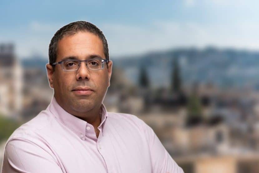 עמוס דבוש // יחצ | Depositphotos