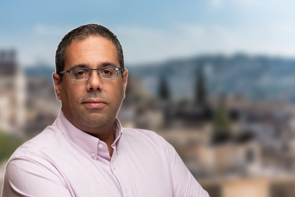 עמוס דבוש // יחצ | Depositphotos