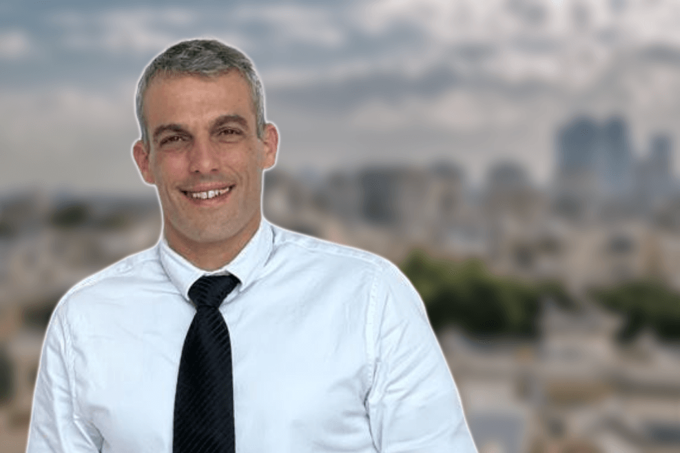 עו"ד איל שרון // יח"צ | Depositphotos