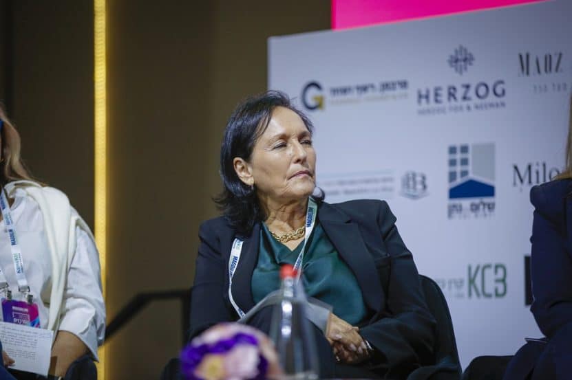 אדר' קיקה ברא"ז בכנס הבמה המרכזית מגדילים // צילום: דרור סיתהכל