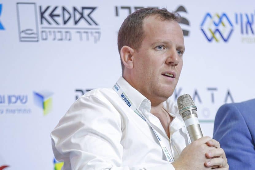 מיכאל לוין בכנס הבמה המרכזית // צילום:  דרור סיתהכל