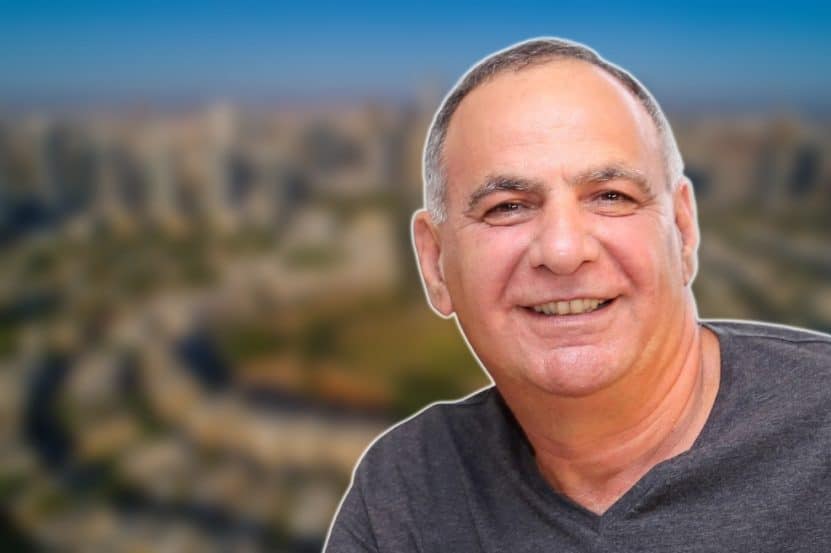 אשר אלון // יח"צ | Depositphotos