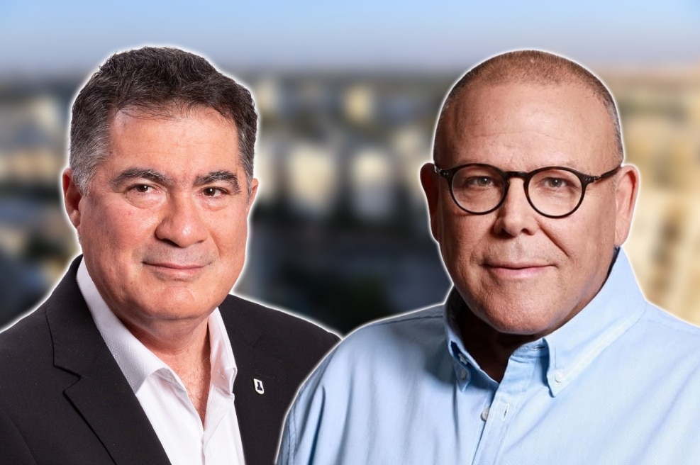 מימין: ארנון בר דוד // אגף הדוברות בהסתדרות | ראול סרוגו // צילום: רז רוגובסקי | Depositphotos