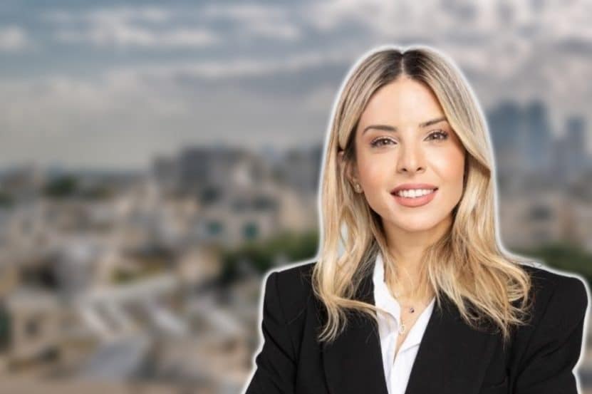רו"ח מורן נרבונה // צילום: קבוצת שפונדר פדלון  | Depositphotos