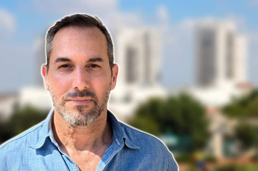 אדריכל אלי דרמן // צילום: דרמן ורבקל אדריכלות | Depositphotos