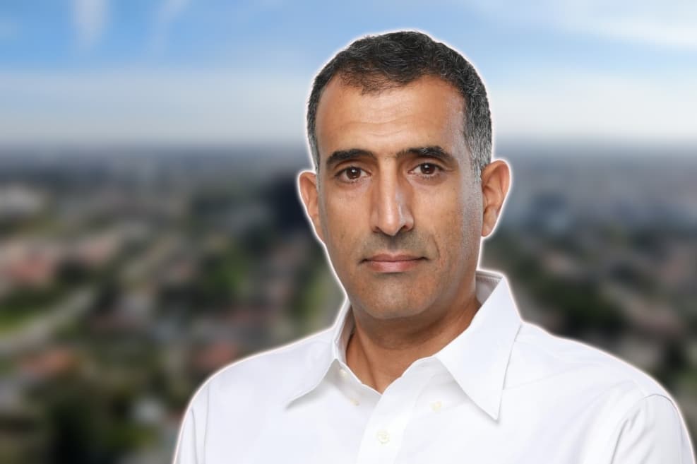 יוני צברי // צילום: ינאי יחיאל | Depositphotos