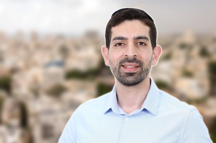 יונתן אזר // צילום: ניב קנטור | Depositphotos