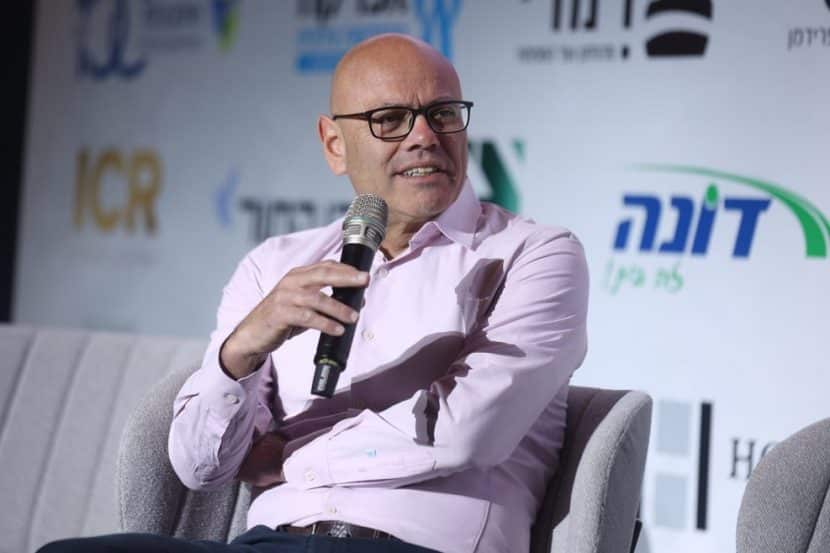 רפי אלמליח // צילום: דרור סיתהכל