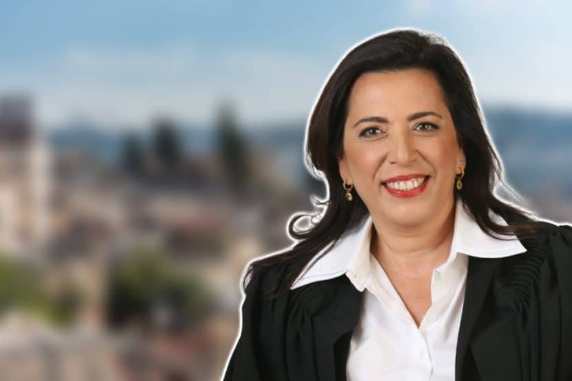 השופטת מיכל עמית // צילום: הרשות השופטת | Depositphotos