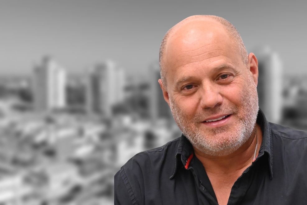 עופר זרף // צילום: אולפני חובב | Depositphotos