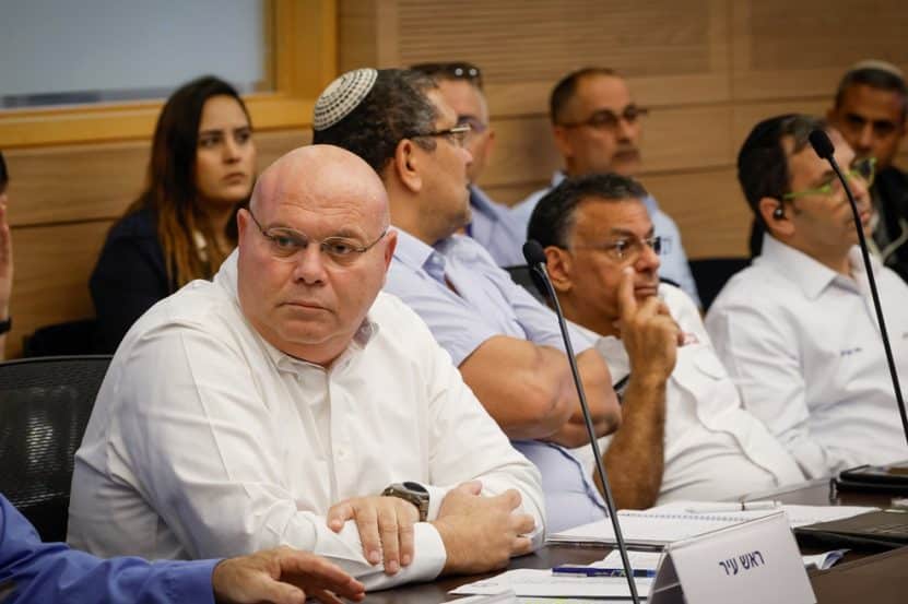 יוסי נבעה - ראש העיר טבריה // צילום: נועם מושקוביץ דוברות הכנסת