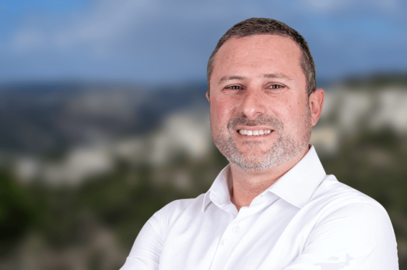 תומר צליח // צילום: שירי גרופר | Depositphotos
