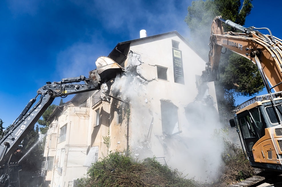 הריסת המבנים החדשים פרויקט רובע היובל בירושלים // צילום: גיל מגלד