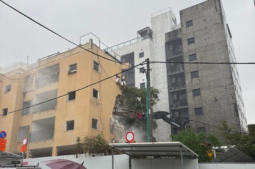 אירוע הריסה הירדן 8 הרצליה // צילום: קידר מבנים