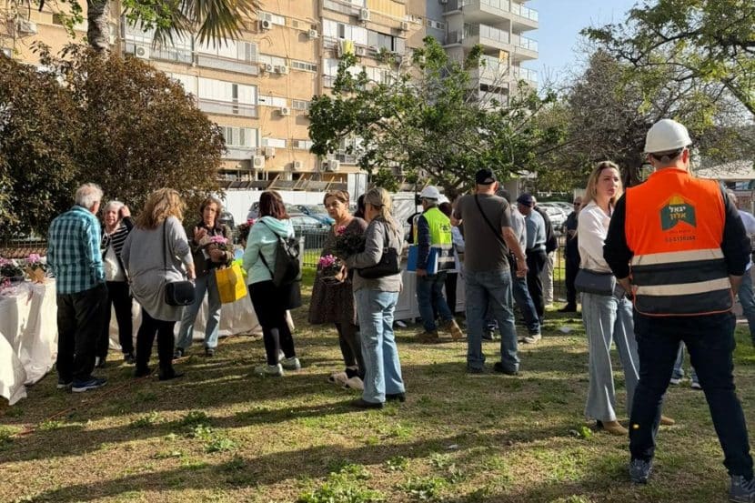 אירוע הריסה ליבורנו בת ים // צילום: קבוצת מזרחי